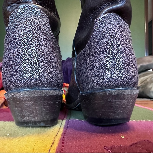 Lucchese 1883 Stingray Snip Toe Boot - Picture 5 of 11